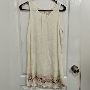 Boho mini dress Anthropologie skies are blue embroidery medium